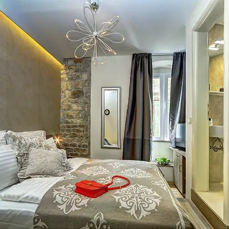 Centro Di Centri Гостевой дом 4*