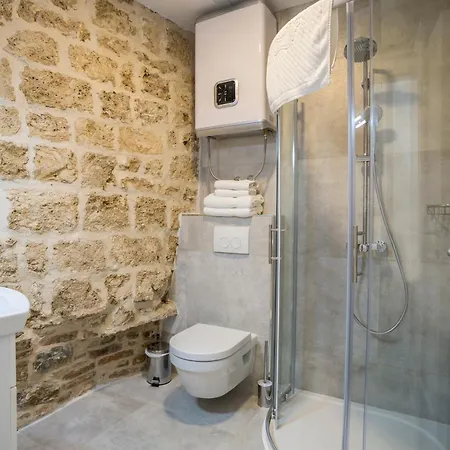 招待所 迪中心旅馆 斯普利特