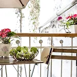 Centro Di Centri Guest house